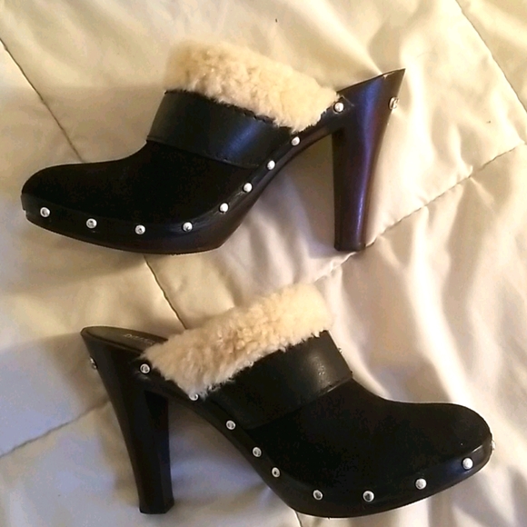MK heeled slip-on Booties - Picture 2 of 3